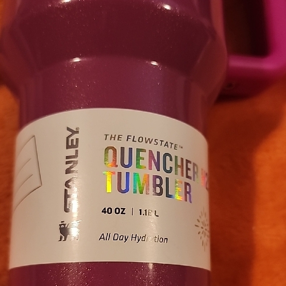 40 Oz Stanley Purple Tumbler with Pink Handle and Frog Lid - Picture 6 of 12